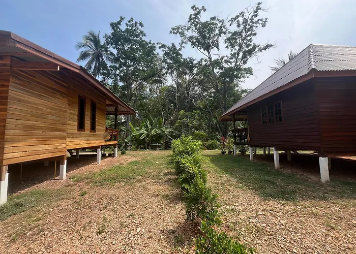 Koh Jum Home Stay