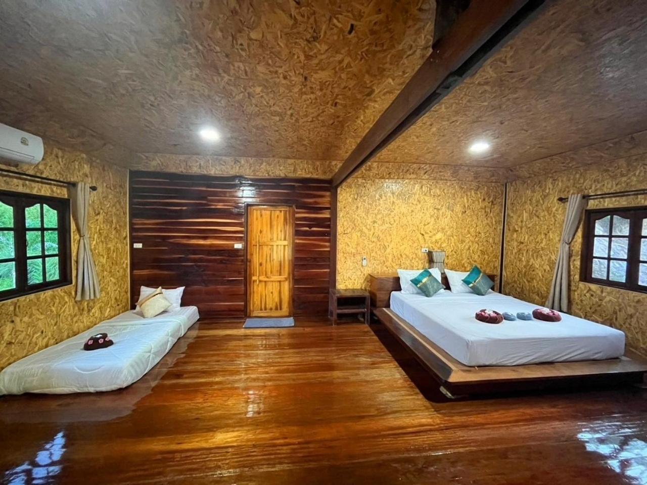 Koh Jum Home Stay Homestay Koh Jum