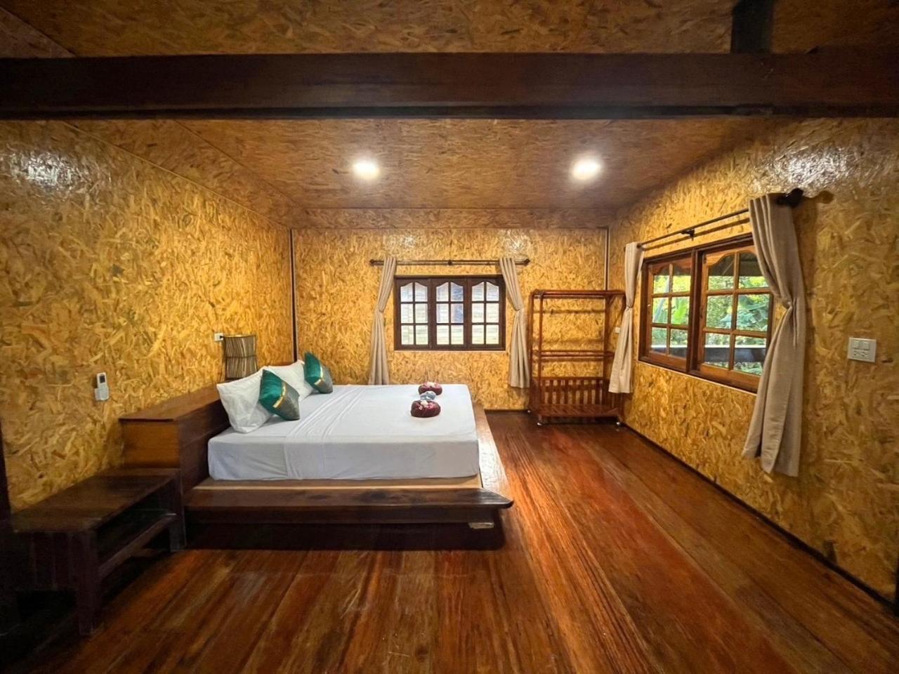 Koh Jum Home Stay Koh Jum