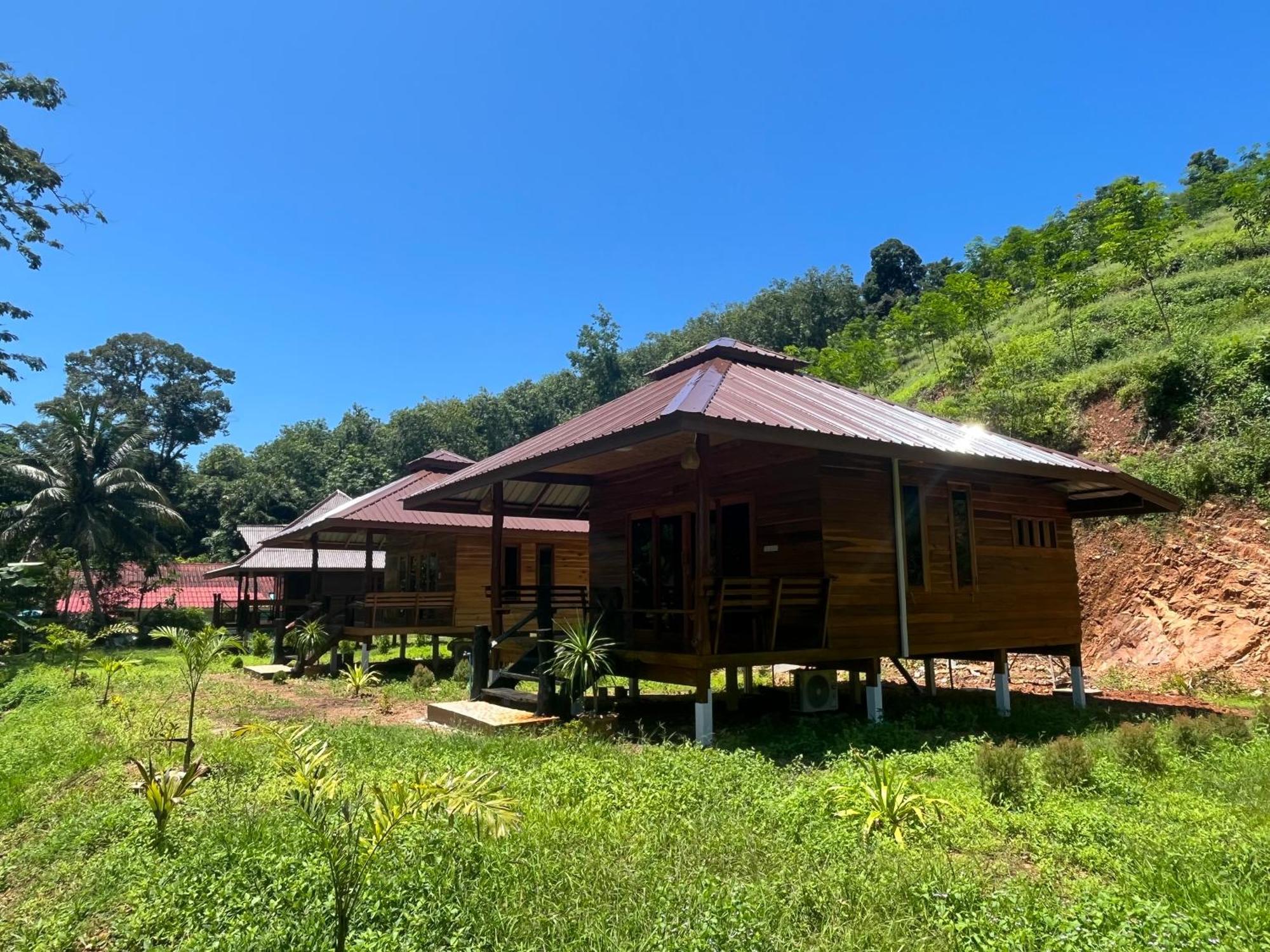Koh Jum Home Stay * Koh Jum