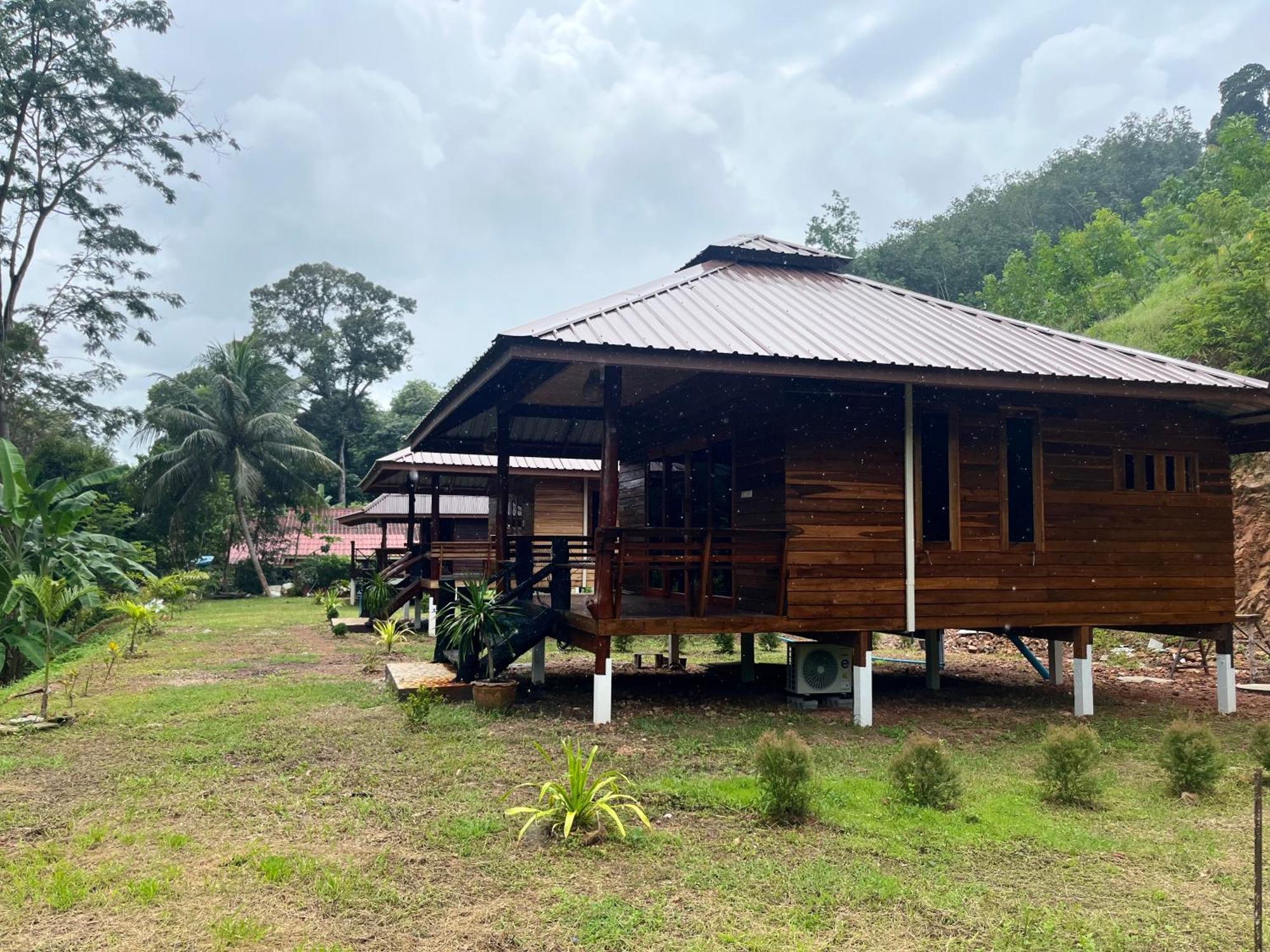 Koh Jum Home Stay