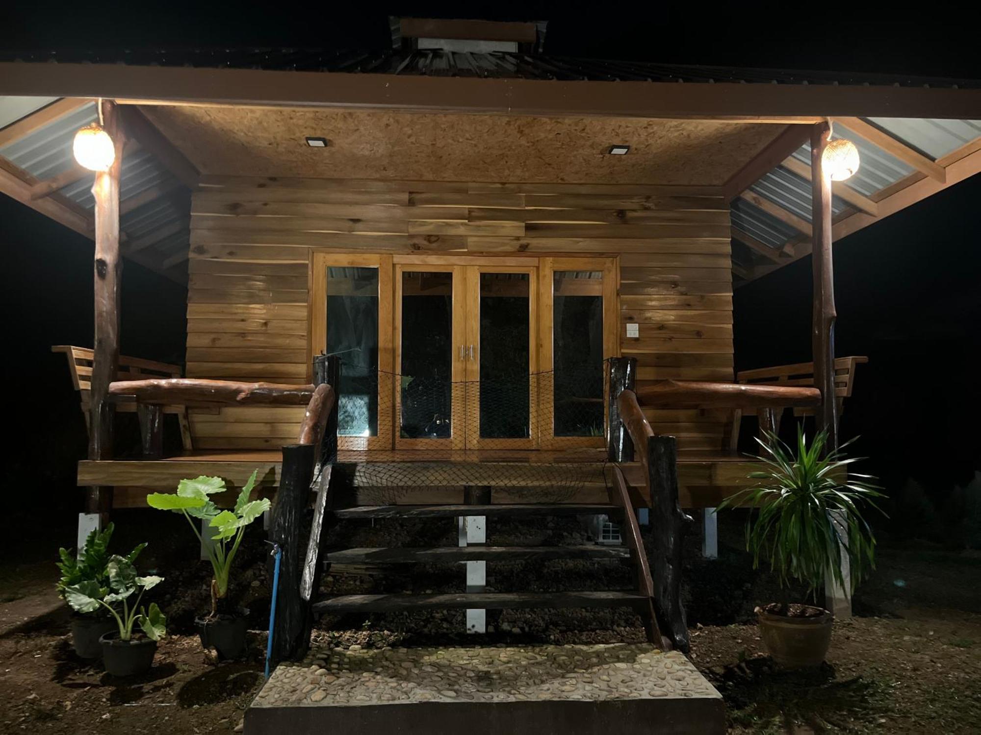Koh Jum Home Stay *