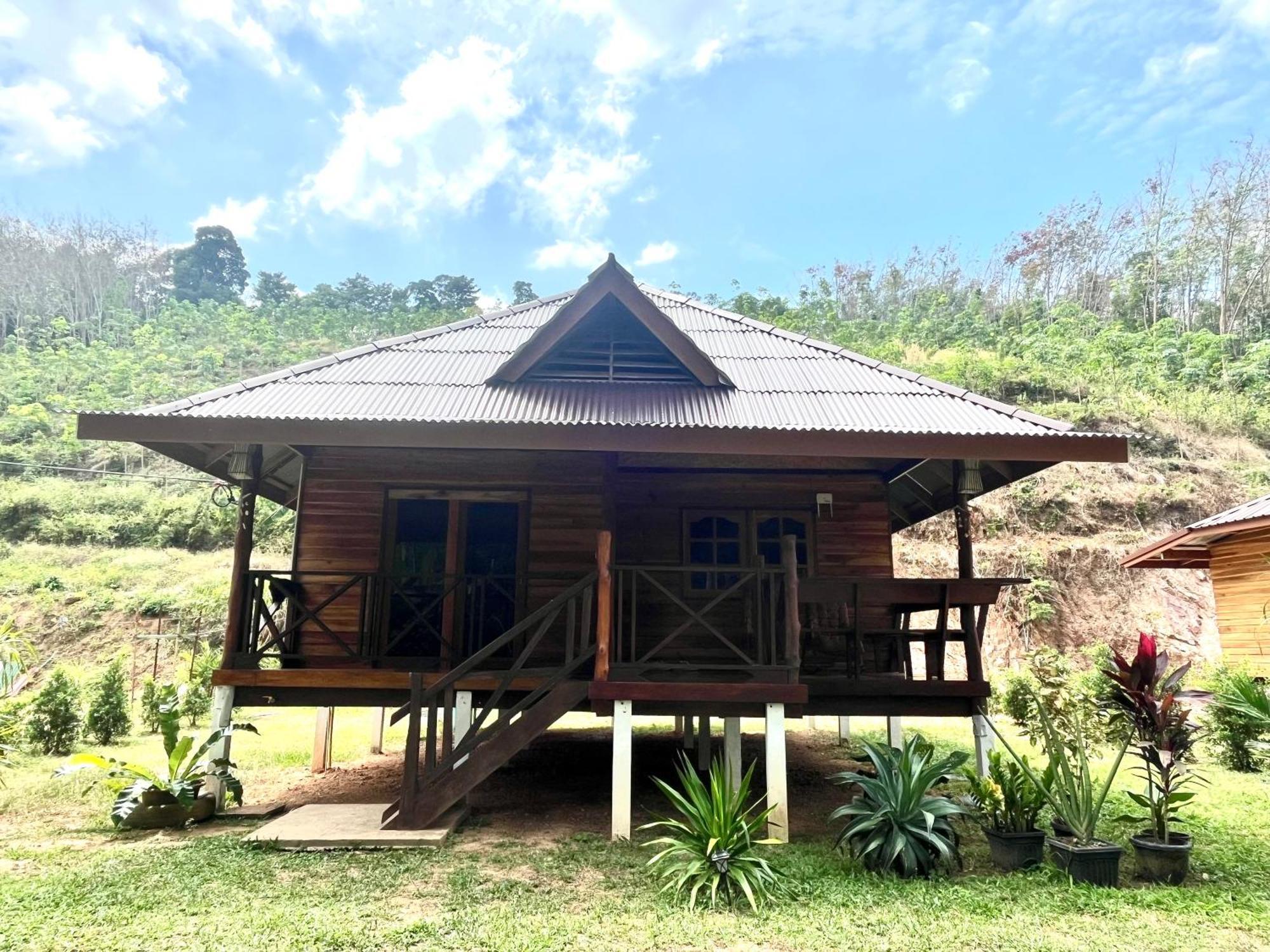 Koh Jum Home Stay Koh Jum